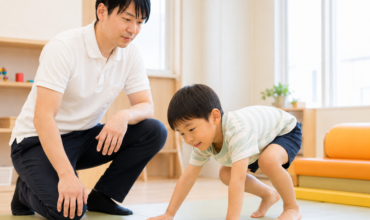 運動場面　立ち上がり